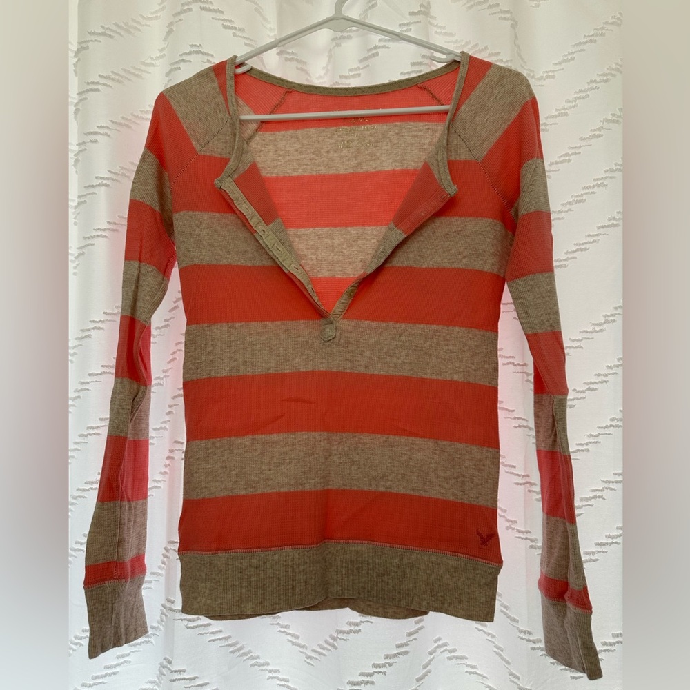 American Eagle Henley